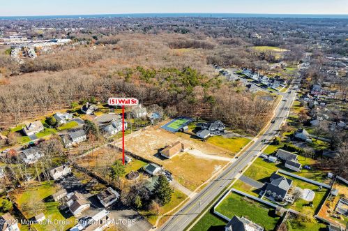 151 Wall St, Tinton Falls NJ  07724-2416 exterior