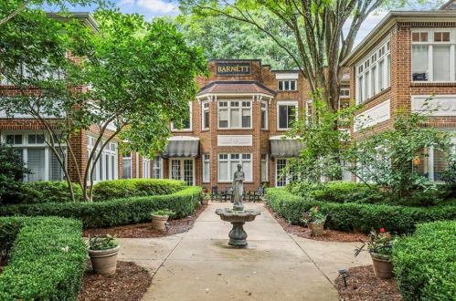 737 Barnett St, Atlanta GA  30306-4103 exterior