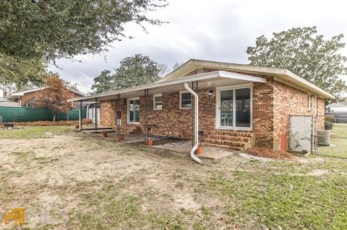 407 Arrowhead Trl, Warner Robins GA  31088-5380 exterior