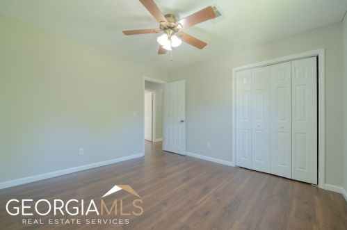 1308 Cross Plains Hulett Rd, Carrollton GA  30116-6643 exterior