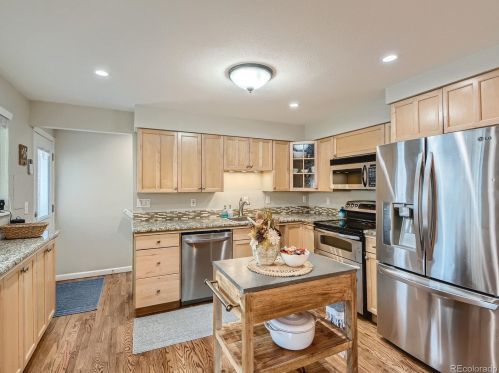 3174 Radcliff Dr, Englewood CO 80110-5337 exterior