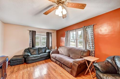 6026 Springfield Xenia Rd, Springfield OH  45502-8137 exterior