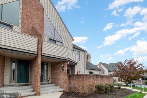 115 Cherrington Dr, Harrisburg, PA 17110-9485