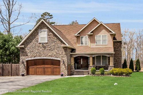 554 Whitecomb Ave, Jackson Twp, NJ 08527-5228