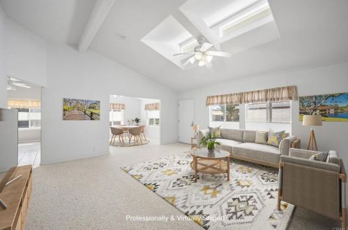 3460 Don Ortega Dr, Carlsbad, CA 92010-3937