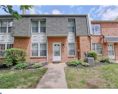 1133 Harbour Dr, Palmyra NJ  08065-1223 exterior
