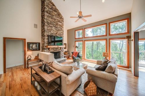 1458 Valley View Dr, Big Canoe GA  exterior