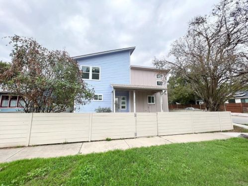 1908 14th St, Austin TX  78702-1206 exterior