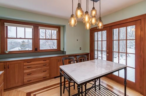 2381 Carter Ave, Saint Paul MN  55108-1625 exterior
