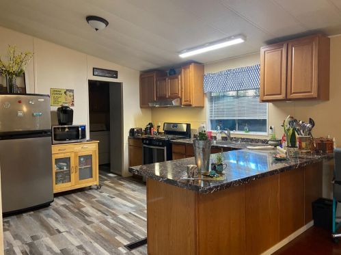 4301 Spartans Ln, Modesto, CA 95355-9324
