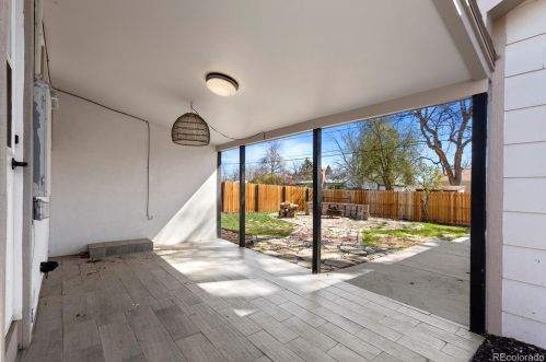 2370 Knox Ct, Denver CO  80219-5343 exterior
