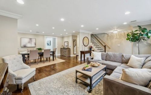 30 Highland Ave, Maplewood NJ  07040-1844 exterior