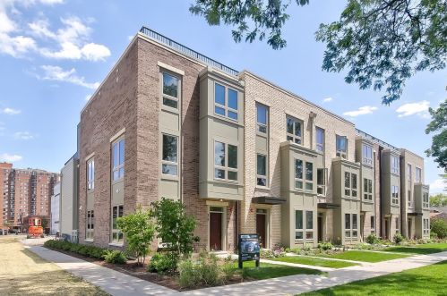 37 Chestnut Ave, Arlington Hts, IL 60005-1423