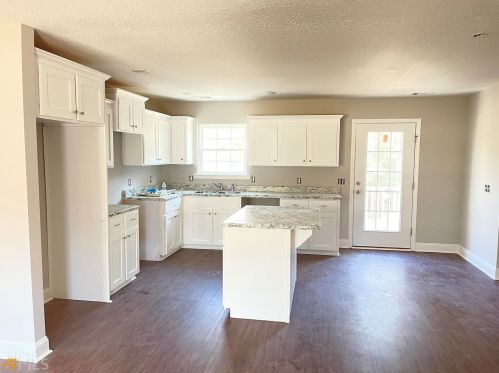 814 Baytree Ln, Statesboro, GA 30458-4418