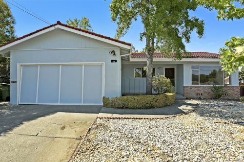 835 Las Pavadas Ave, San Rafael, CA 94903-3309
