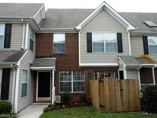 1816 Willow Point Arch, Chesapeake, VA 23320-6888