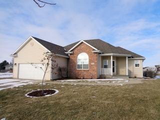 1801 Squires Lndg, Hillcrest, IL 61068-1045