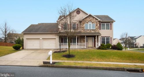 706 Yankee Ln, Harrisburg, PA 17112-3555
