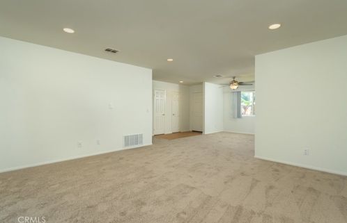 2373 Heather St, Simi Valley CA 93065-2618 exterior