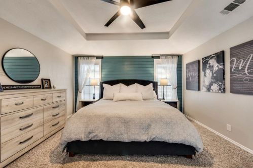 2046 Greenstone Trl, Carrollton TX 75010-4140 exterior