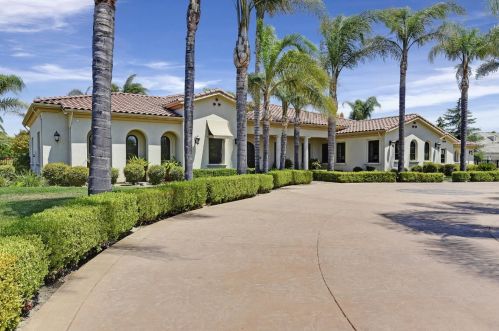 28188 Acorn Ln, Tracy, CA 95304-8124