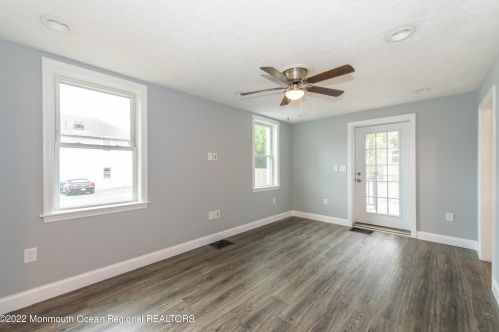 1545 Asbury Ave, Tinton Falls NJ 07712-6102 exterior