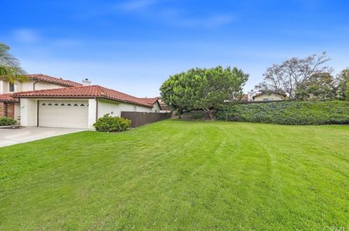 3001 Rosalinda, San Clemente, CA 92673-3229