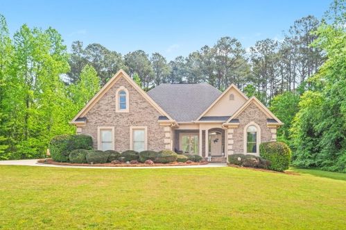 135 Cook Ln, Stockbridge, GA 30281-5146