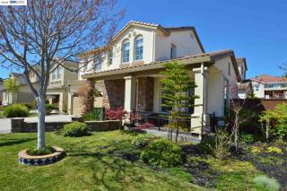 2715 Beachwood Ct, Hayward, CA 94545-1236