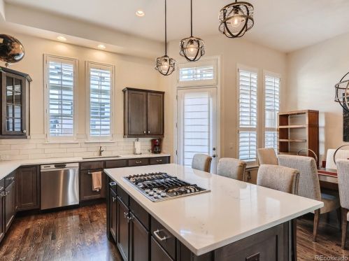 10114 Inverness Main St, Englewood CO  80112-5804 exterior