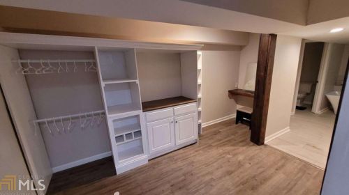 1373 Benteen Way, Atlanta GA  30315-3103 exterior