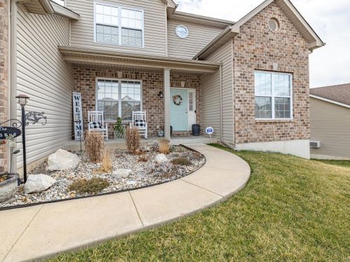844 Konert Hill Dr, Fenton, MO 63026-7176