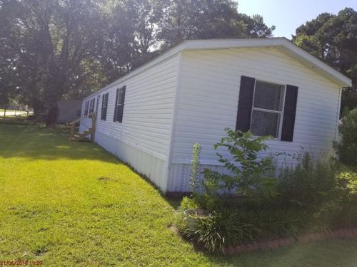 110 Knox St, Dermott, AR 71638-2011