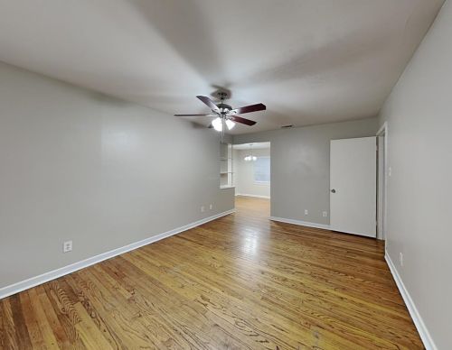 3203 Gus Thomasson Rd, Dallas TX  75228-3107 exterior