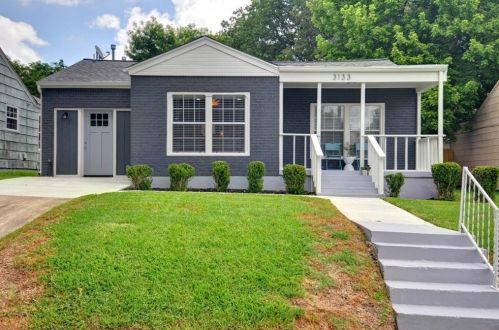 3133 Willing Ave, Fort Worth TX  76110-3833 exterior