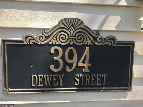 394 Dewey St, Saint Paul MN  55104-3530 exterior