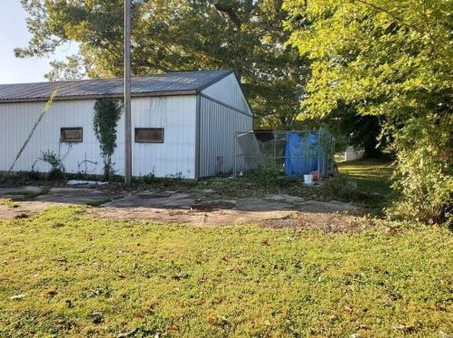 305 Hillhouse Rd, Swedeborg, MO 65556-7896