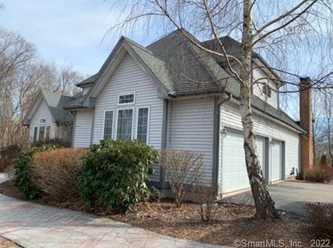 52 Stonewall Rd, Colchester, CT 06420-4135