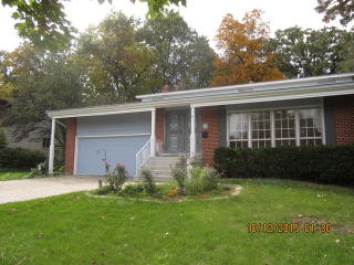 2 Treebark Dr, Schaumburg IL  60193-1539 exterior