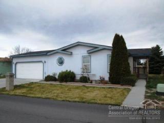661 Shoshone Dr, Eagle Crest, OR 97756-8983