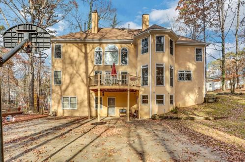 125 Hamden Forest Trl, Atlanta GA  30331-7363 exterior