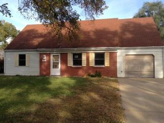 160 Thornhurst Rd, Lemont, IL 60440-2417