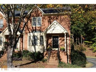 2560 Holcomb Springs Dr, Alpharetta, GA 30022-5332