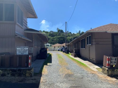 2357 Pauoa Rd, Honolulu HI  exterior