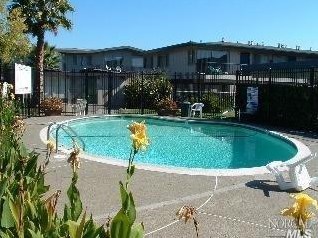 23 Sonoma St, San Rafael, CA 94901-4378