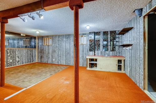 1595 Vaughn Cir, Aurora CO 80012-5316 exterior