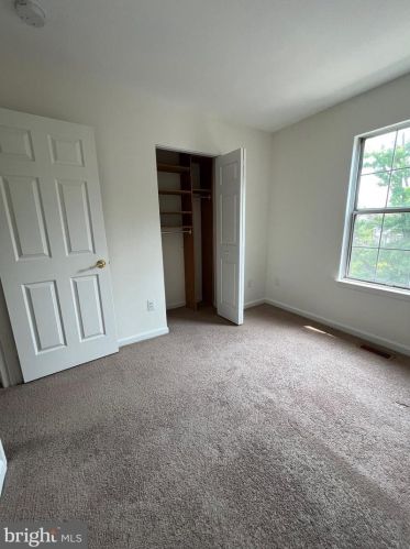 7 Dawn Vw Ct, Silver Spring MD 20904-1252 exterior