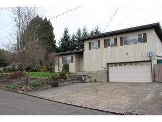 1940 Delridge Ave, Roseburg, OR 97471-1725