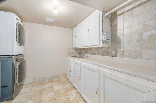 1422 Chambers Cir, Denver CO  80012-4731 exterior