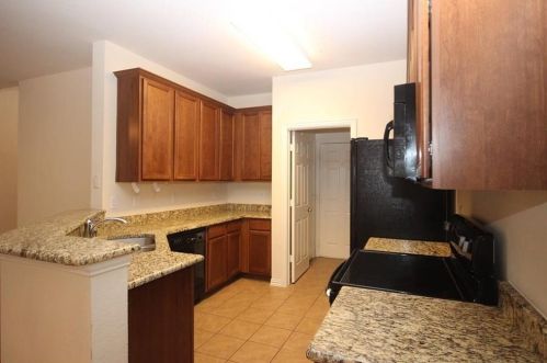 8512 Hunters Trace Ln, Plano TX  75024-7705 exterior